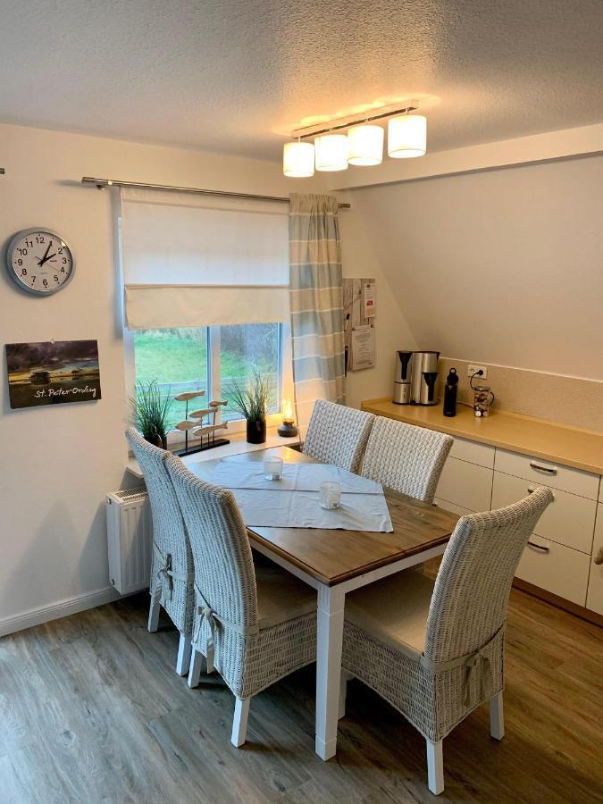 Haus Deckstein - Ferienwohnung OG Sankt Peter-Ording Exterior foto